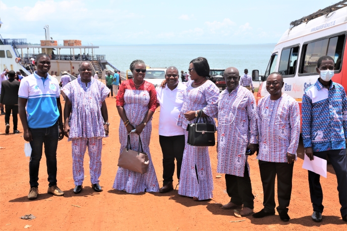 VISIT TO TEACHERS IN ISLAND COMMUNITIES WITH THE BRONG AHAFO REGION_1
